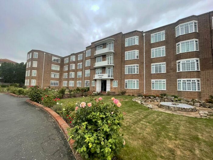 3 Bedroom Apartment To Rent In Boundary Road, Worthing, BN11