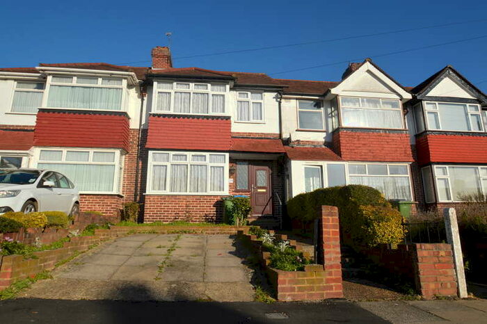 3 Bedroom Terraced House To Rent In Highmead, Plumstead, London, SE18