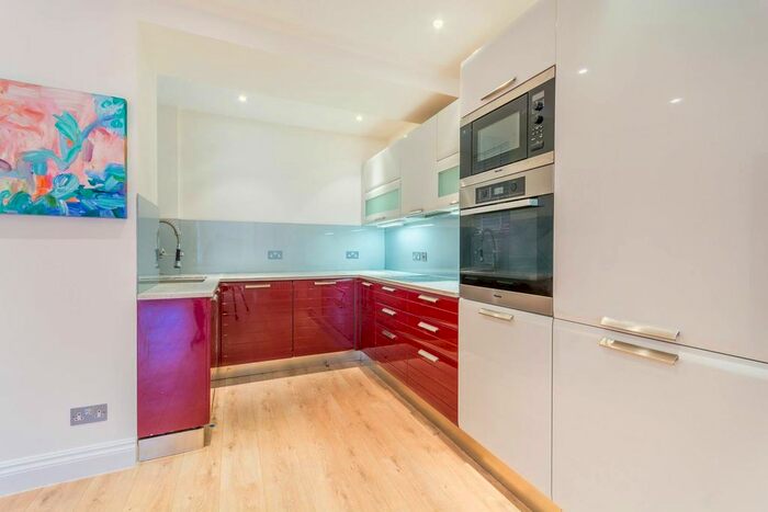 2 Bedroom Flat To Rent In Seymour Place, Marylebone, London, W1H