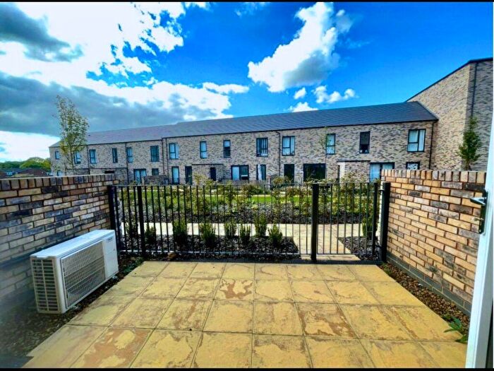 2 Bedroom Town House To Rent In Parkes Avenue, Birmingham, B12