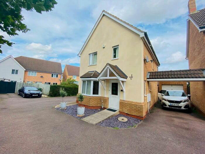 3 Bedroom Property To Rent In Standish Court, Peterborough, PE2