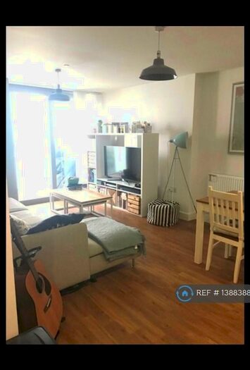 2 Bedroom Flat To Rent In Fl, London, SE13