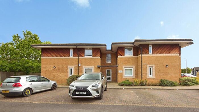 2 Bedroom Flat For Sale In Stafford Avenue, Hornchurch, Essex, RM11