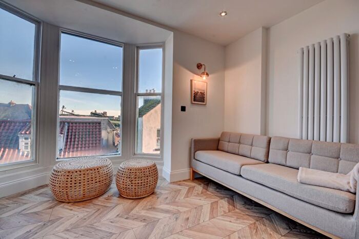 1 Bedroom Flat For Sale In Routh Walk, Whitby, YO21