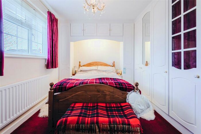4 Bedroom Detached House For Sale In Thames Avenue, Greendown, Swindon, SN25