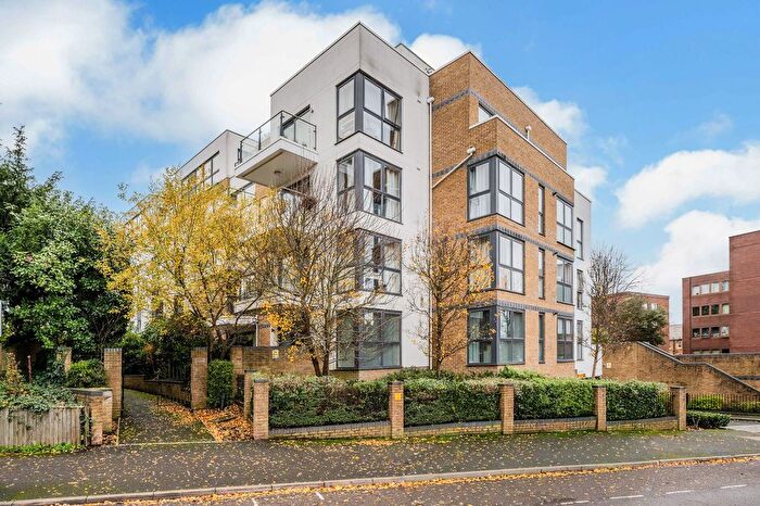 3 Bedroom Flat For Sale In Church Hill Road, St. Marks Court, KT6