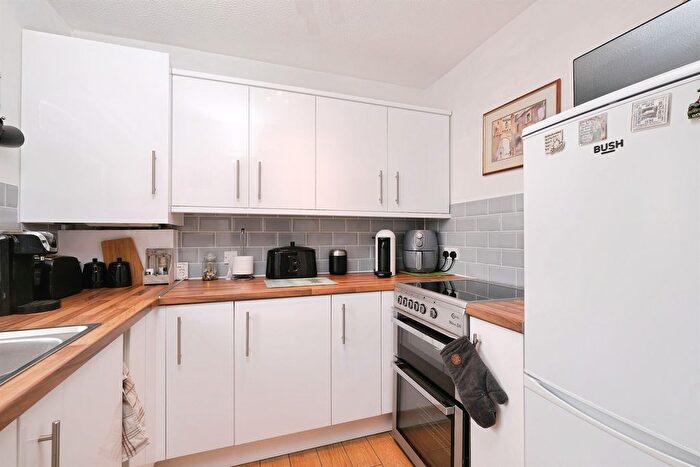 1 Bedroom Flat For Sale In Chippenham Court, Monmouth, NP25