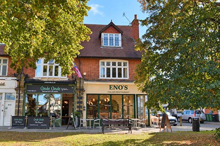 2 Bedroom Maisonette For Sale In Church Street, Weybridge, KT13