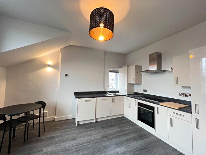 2 Bedroom Apartment To Rent In Flat, Melton Road, NG2