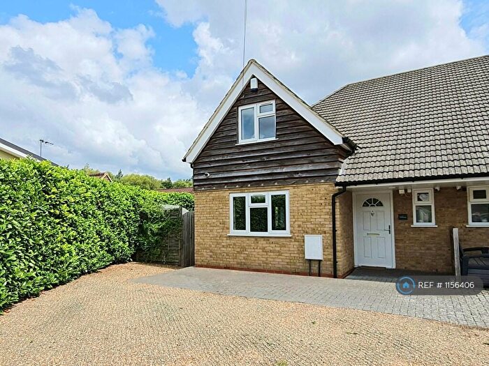 2 Bedroom Semi-Detached House To Rent In Aldershot Road, Guildford, GU3