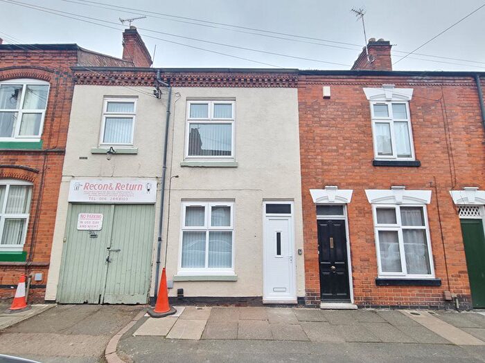 4 Bedroom Terraced House To Rent In Avenue Road Extension, Leicester, LE2
