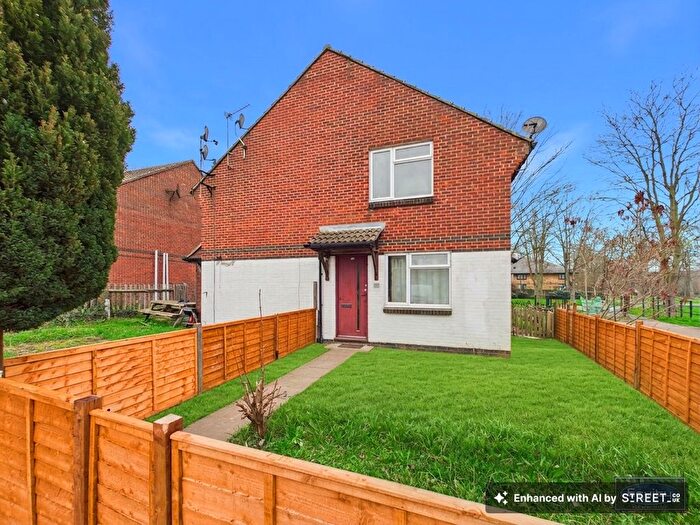 1 Bedroom Terraced House To Rent In Rollesby Way, London, SE28