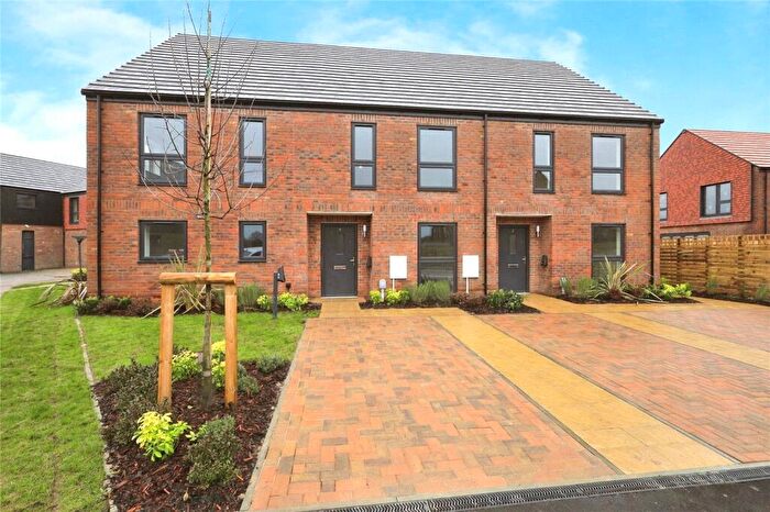 2 Bedroom Terraced House For Sale In * First Floor Lifestyle Room *, The Broyle, Ringmer, East Sussex, BN8