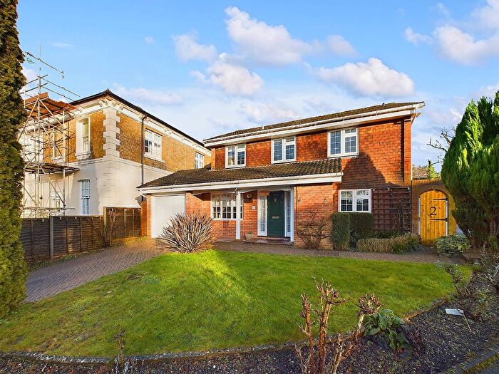 5 Bedroom Detached House To Rent In Rushley Close, Keston, Kent, BR2