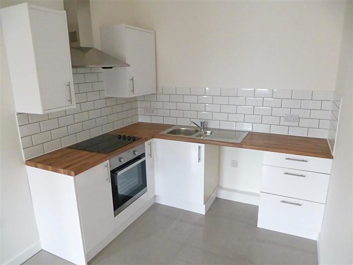 2 Bedroom Flat To Rent In Oxford Street, Kidderminster, DY10