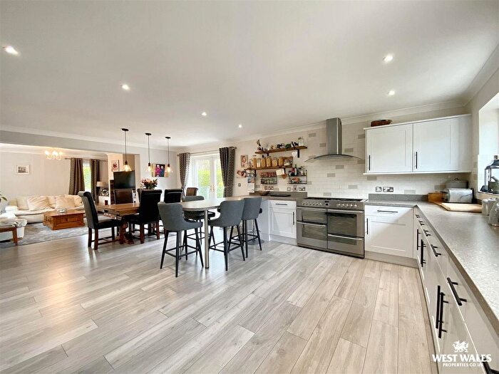 5 Bedroom Detached House For Sale In Woodside Heights, Stepaside, Saundersfoot, SA67