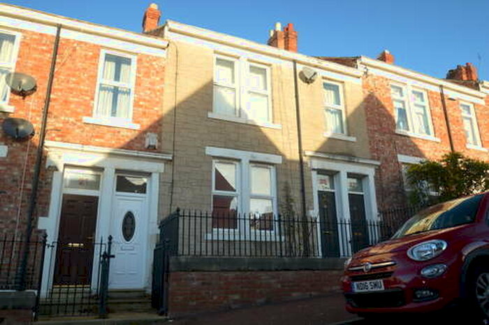 2 Bedroom Flat To Rent In Westminster Street, , Gateshead, NE8