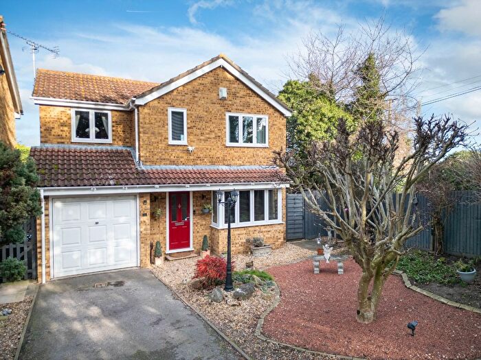4 Bedroom Detached House For Sale In Shirley Close, Gravesend, Kent, DA12