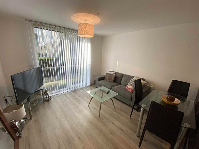 1 Bedroom Apartment To Rent In Spectrum, Block, Blackfriars Road, M3