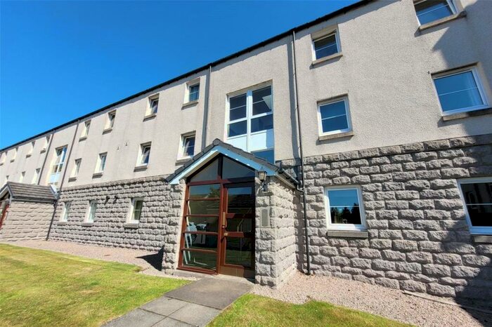 2 Bedroom Apartment To Rent In Eday Road, Summerhill, Aberdeen, AB15