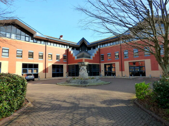 2 Bedroom Apartment To Rent In The Quadrant, SN5