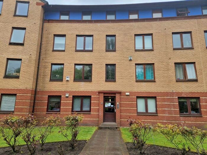 2 Bedroom Flat To Rent In Plantation Park Gardens, Glasgow, G51