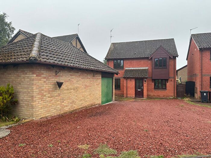 3 Bedroom Detached House To Rent In Exmouth Close, Hethersett, Norwich, NR9