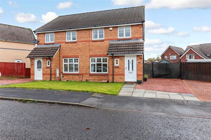 3 Bedroom Semi Detached House For Sale In Streamfield Place, Glasgow, Glasgow City, G33