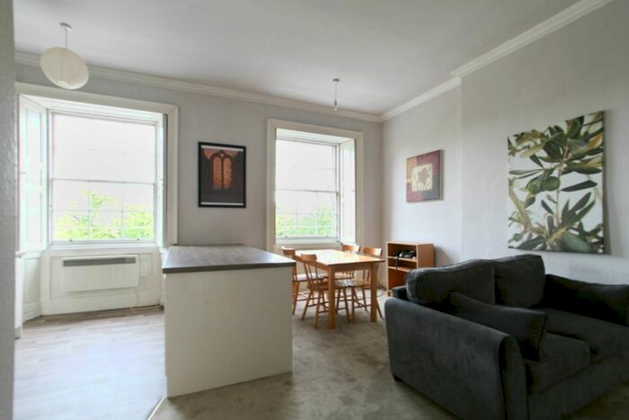 1 Bedroom Flat To Rent In Queen Street, New Town, Edinburgh EH2