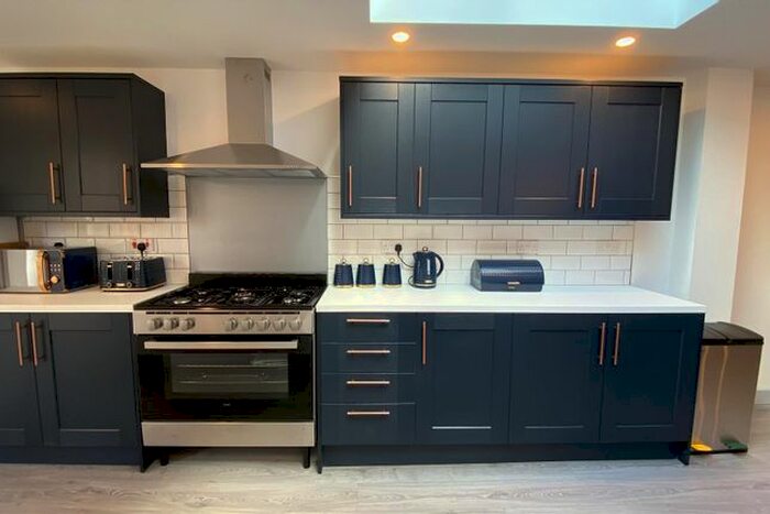 5 Bedroom Property To Rent In Humber Avenue, Stoke, Coventry, CV3