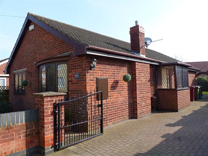 3 Bedroom Detached Bungalow For Sale In Low Cross Street, Crowle, DN17