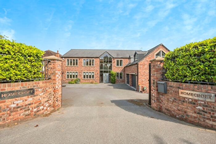 5 Bedroom Detached House For Sale In Denaby Lane, Old Denaby, Doncaster, DN12
