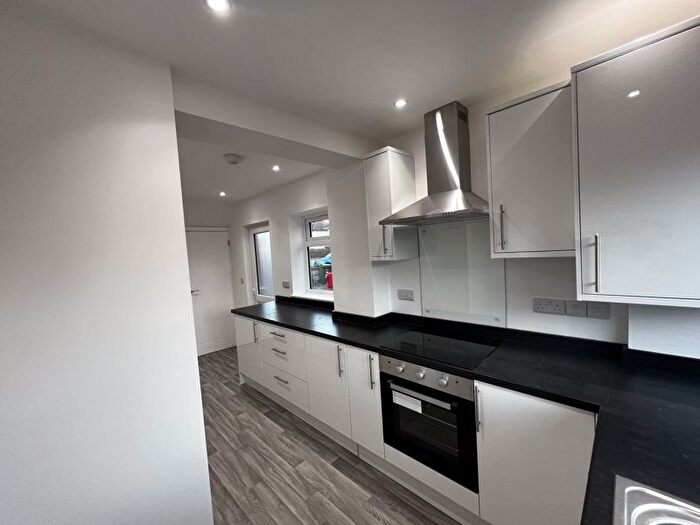 3 Bedroom Semi-Detached House To Rent In Chesham Road South, Weston-Super-Mare, BS22