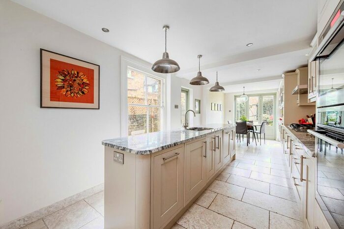 4 Bedroom Detached House To Rent In Heathfield Gardens, London, W4