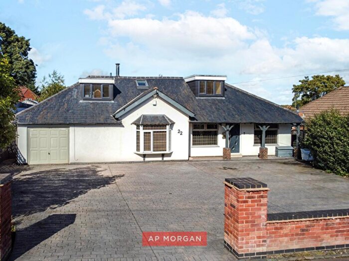 4 Bedroom Bungalow For Sale In Holywell Lane, Rubery, Rednal, Worcestershire, B45