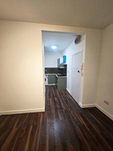 Studio To Rent In Olinda Road, London, N16