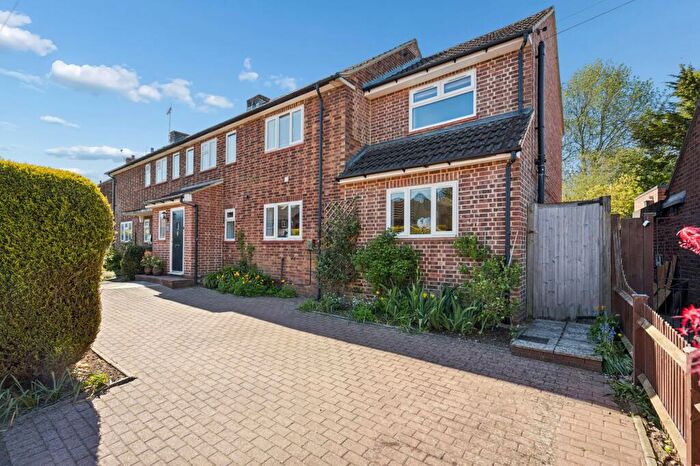 4 Bedroom Semi-Detached House For Sale In Candlemas Mead, Beaconsfield, HP9