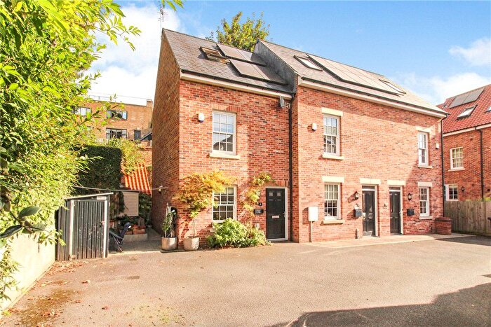 2 Bedroom End Terrace House For Sale In Cathedral Court, Ripon, North Yorkshire, HG4
