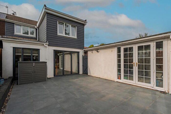3 Bedroom Semi Detached House For Sale In Ashford Close North, Croesyceiliog, Cwmbran, NP44