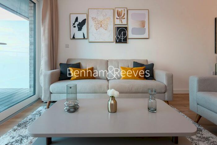 1 Bedroom Flat To Rent In Shipbuilding Way, Upton Gardens, E13