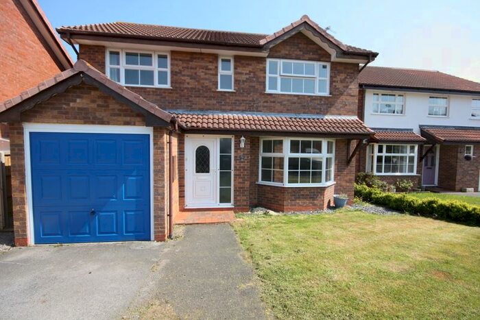 4 Bedroom Detached House To Rent In Parklands, Worle Weston Super Mare, BS22
