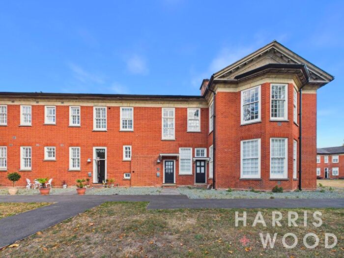4 Bedroom End Of Terrace House For Sale In Echelon Walk, Colchester, CO4