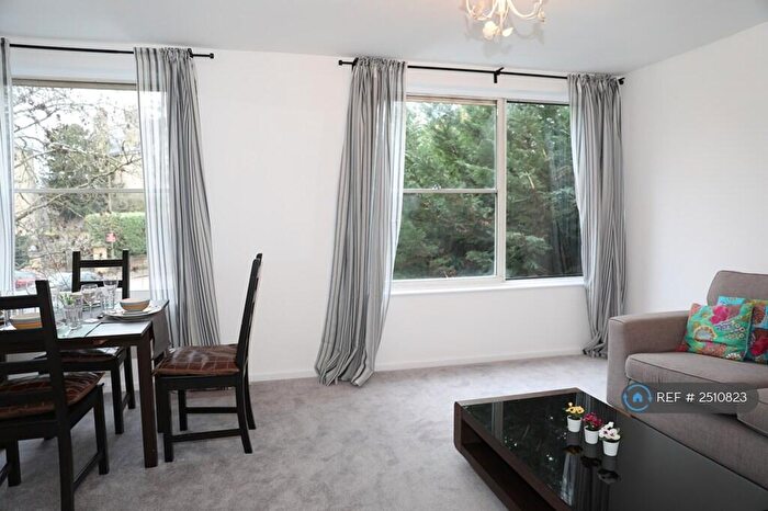 1 Bedroom Flat To Rent In St. Johns Park, London, SE3