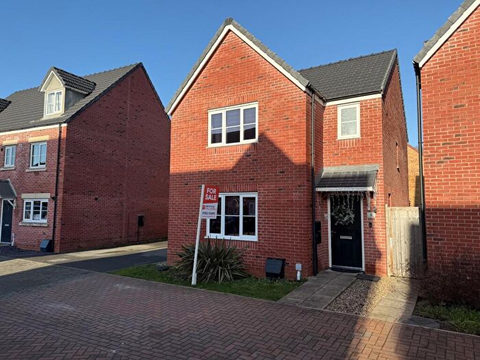 3 Bedroom Detached House For Sale In Charlock Close, Witham St Hughs, LN6