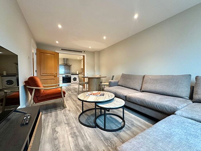 2 Bedroom Flat To Rent In Sheldon Square, London, W2