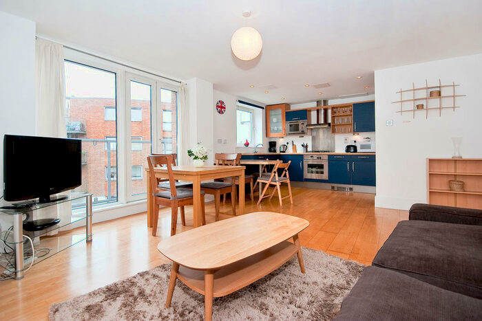 2 Bedroom Apartment To Rent In Britton Street, EC1M