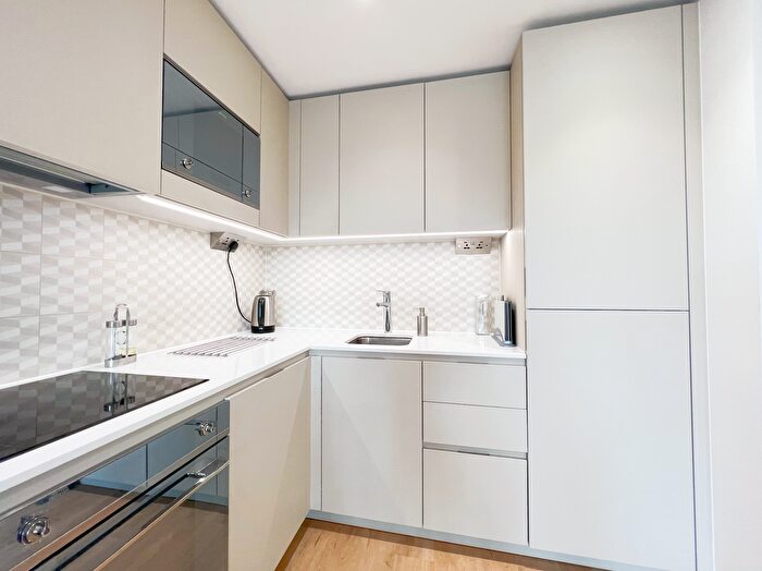 1 Bedroom Flat For Sale In Aerodrome Road, London, NW9
