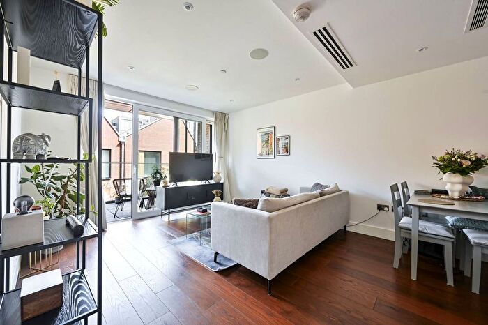 1 Bedroom Flat To Rent In Westbourne Apartments, Fulham, London, SW6