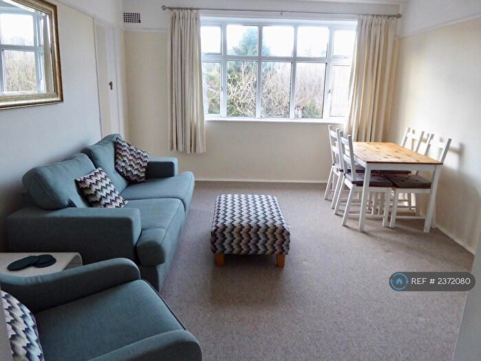 2 Bedroom Flat To Rent In Bodorgan Road, Bournemouth, BH2