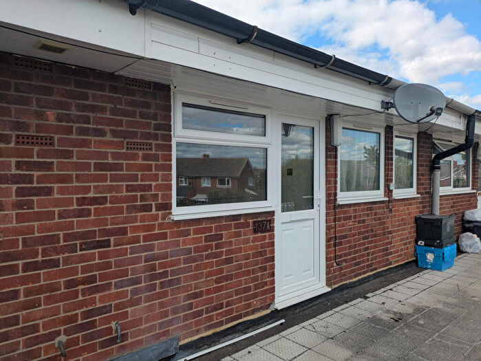 2 Bedroom Apartment For Sale In Brasenose Road, Didcot, OX11